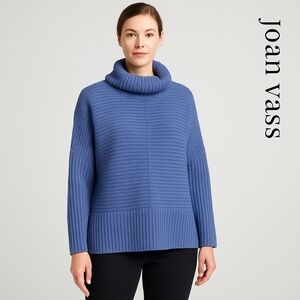 JOAN VASS Women's Dolman-Sleeve Turtleneck Cable Sweater Size Large